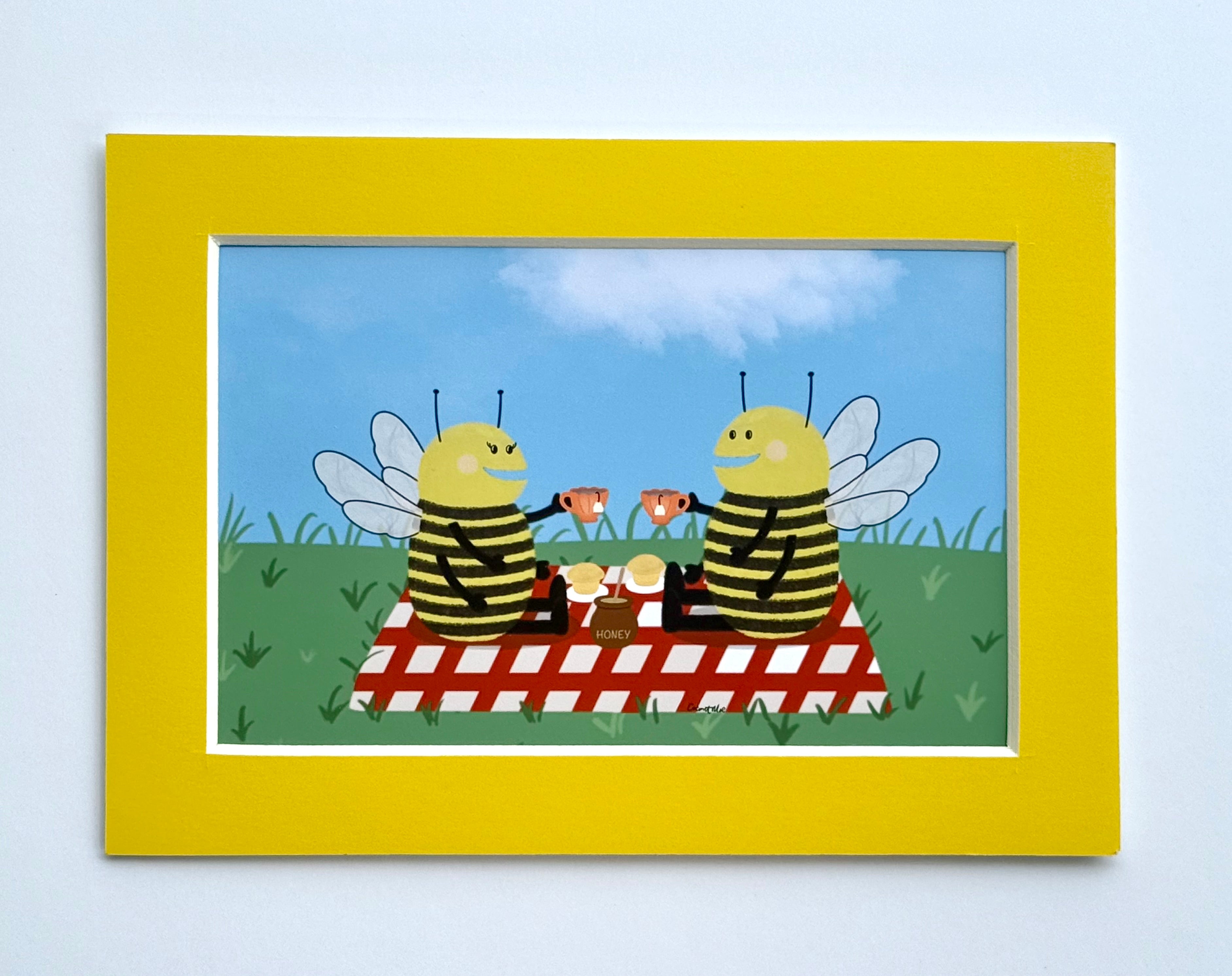 Mini Matted Bee Tea Print