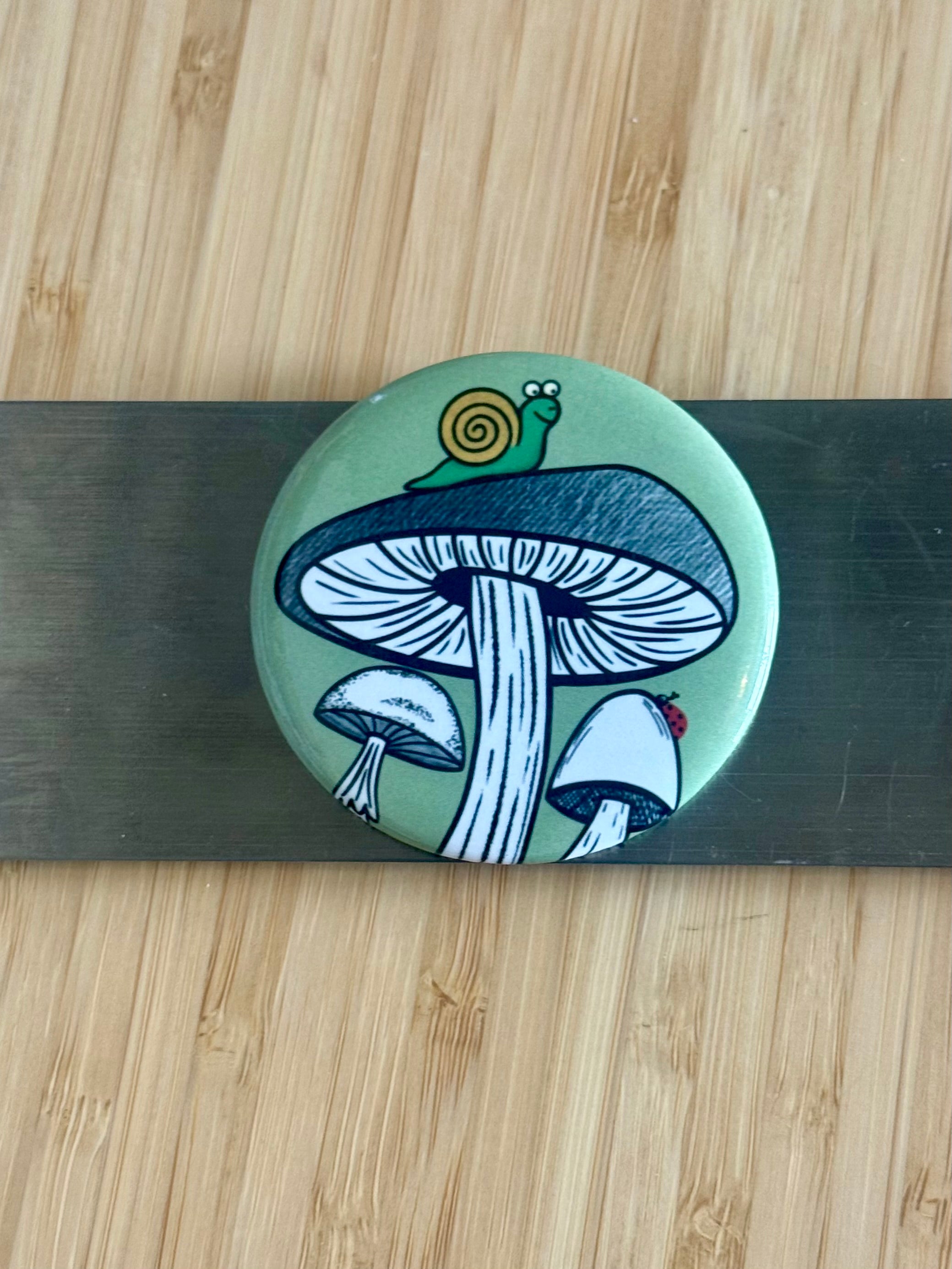 Mushroom magnet